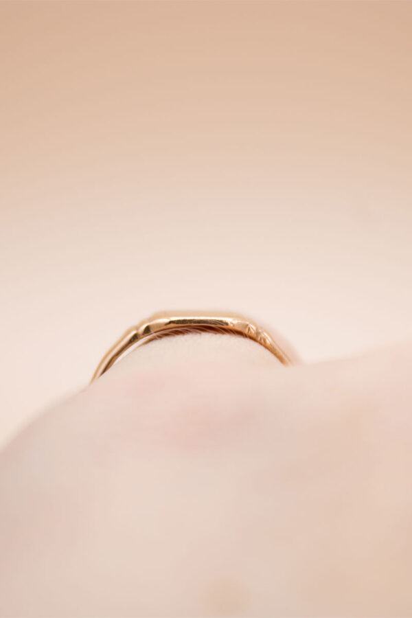 Junkyard Gem Antique Two Toned Signet Ring 9ct Gold