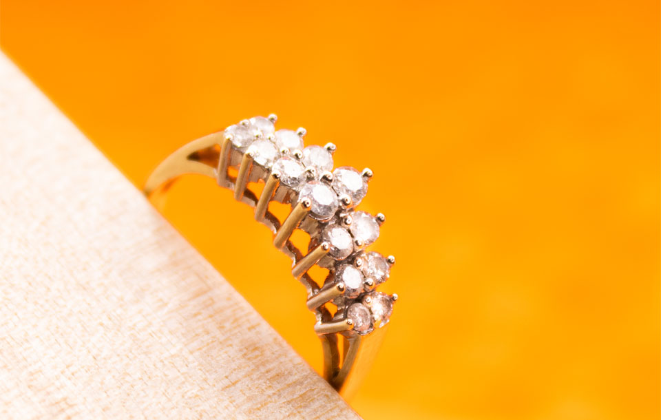 Diamond-April-Birthstone-9ct-Gold-0.5ct-Diamond-ring