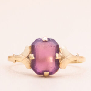 9ct Gold Amethyst Solitaire Pinky Ring