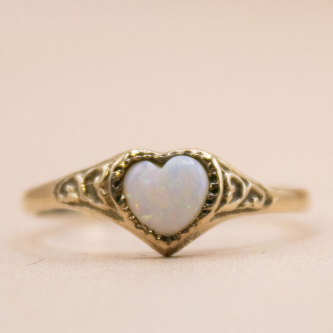 9ct Gold Opal Heart Signet Ring