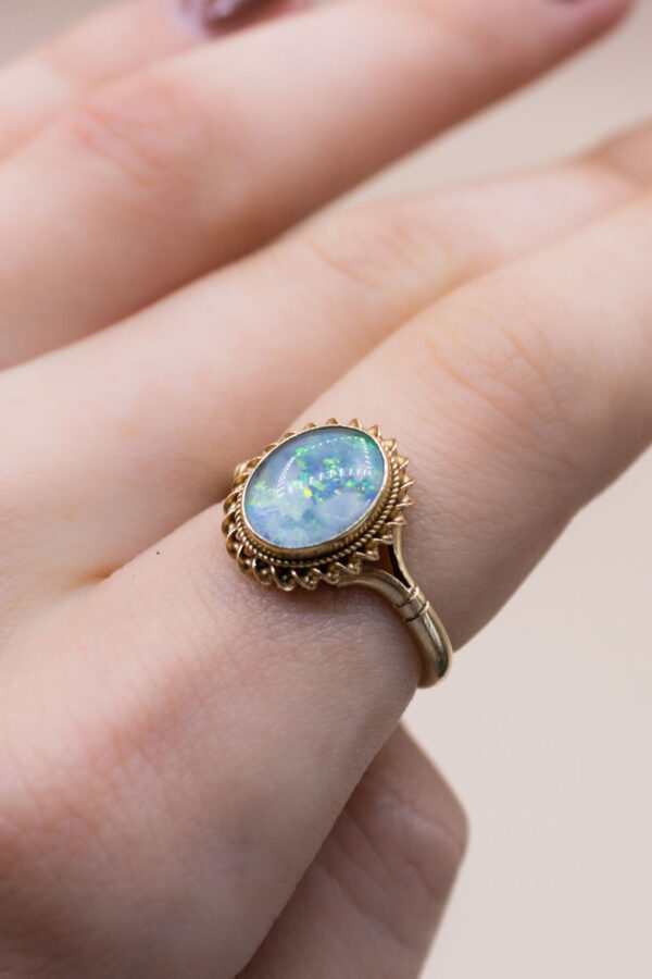 9ct Gold Blue Opal Solitaire